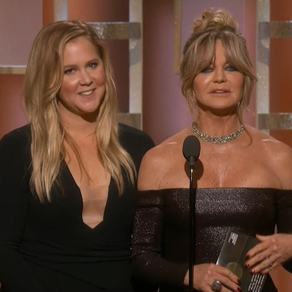 Goldie Hawn Amy Schumer Are The Ultimate Golden Globes Comedy Duo E Online Au